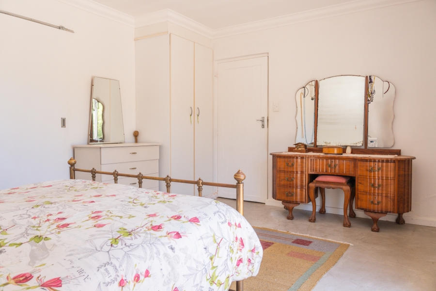 5 Bedroom Property for Sale in Myburgh Park Western Cape